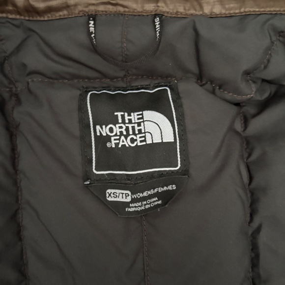 North Face 600 goose down hooded puffer jacket in chocolate brownwomen's size XS - Picture 4 of 5